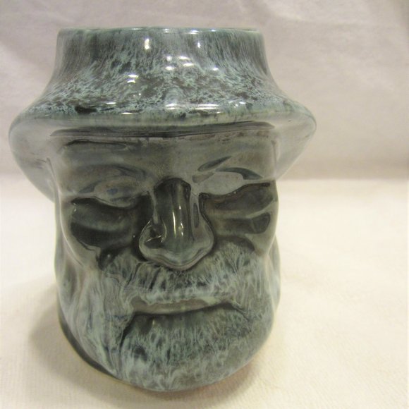 UNIQUE BERMUDA POTTERY VTG 70'S DRIP GLAZE MUG OF FISHERMAN HEAD - Picture 1 of 7